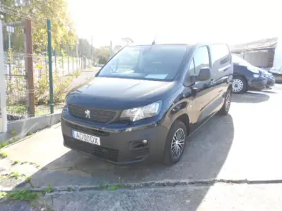 Peugeot 2020 - 13500 EUR, 168912 km - AUTO.MOTO.pt - 168912km - foto 2 de 10