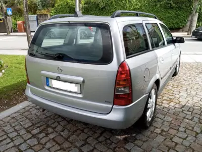 Opel Astra Caravan 1998 - 2490 EUR, 285196 km - AUTO.MOTO.pt - 285196km - foto 4 de 5
