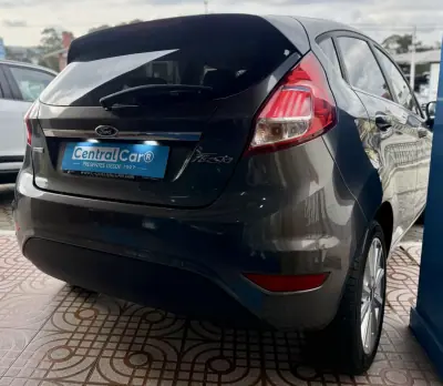 Ford Fiesta 2016 - 9950 EUR, 92000 km - AUTO.MOTO.pt - 92000km - foto 11 de 26