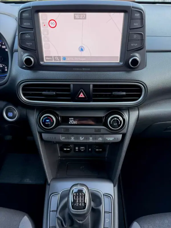 Hyundai Kauai 2019 - 15750 EUR, 106000 km - AUTO.MOTO.pt - 106000km - foto 7 de 22