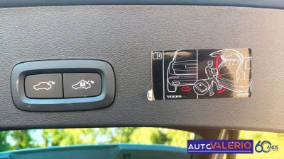 Volvo XC 40 2022 - 31950 EUR, 52139 km - AUTO.MOTO.pt - 52139km - foto 41 de 47