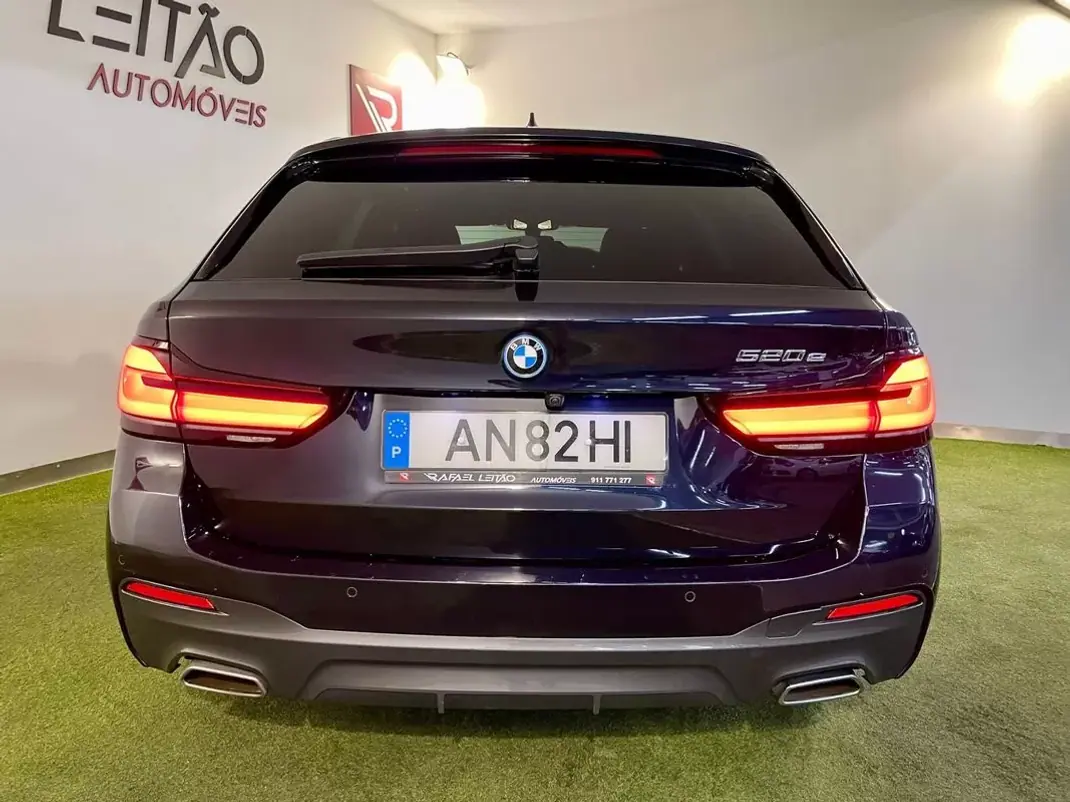 BMW 520 2022 - 32700 EUR, 89000 km - AUTO.MOTO.pt - 89000km - foto 6 de 41