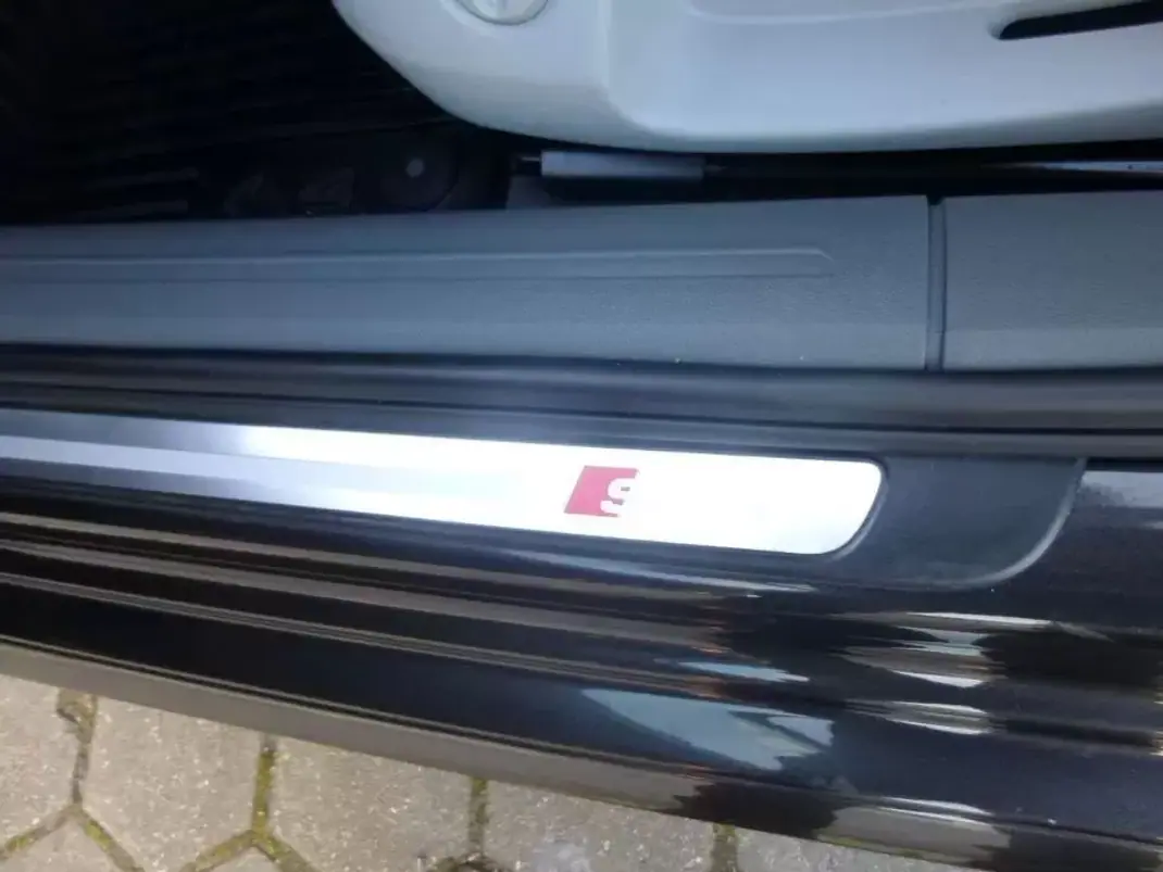 Audi A4 Avant 2015 - 14300 EUR, 199800 km - 199800km - foto 6 de 14