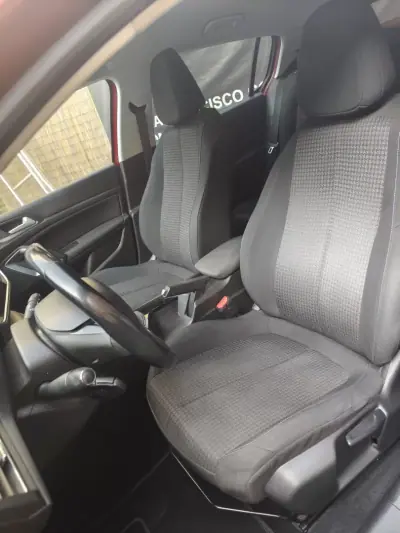 Peugeot 308 2019 - 11990 EUR, 155000 km - AUTO.MOTO.pt - 155000km - foto 9 de 16