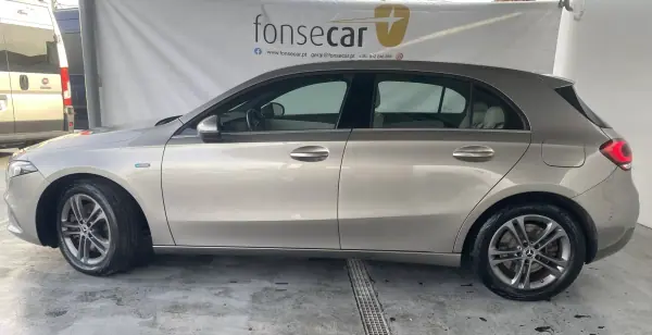 Mercedes-Benz A 250e 2020 - 24990 EUR, 138210 km - AUTO.MOTO.pt - 138210km - foto 2 de 15