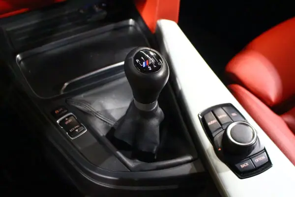 BMW 418 2017 - 20400 EUR, 194000 km - AUTO.MOTO.pt - 194000km - foto 22 de 23