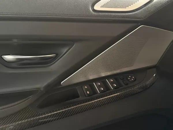 BMW M6 2012 - 59990 EUR, 193166 km - AUTO.MOTO.pt - 193166km - foto 20 de 29