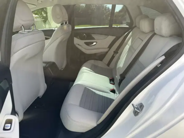 Mercedes-Benz C 180 2015 - 12900 EUR, 280000 km - AUTO.MOTO.pt - 280000km - foto 54 de 69