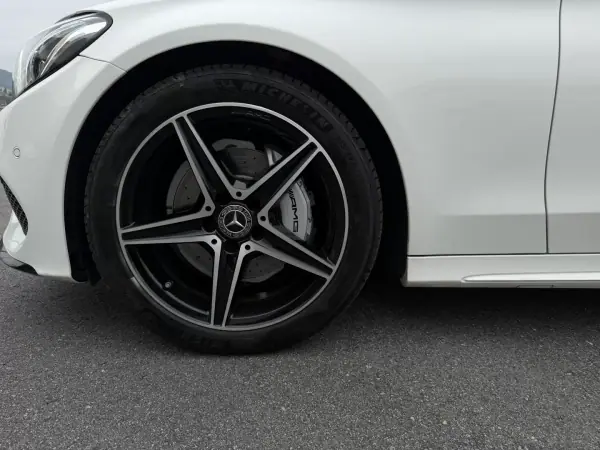 Mercedes-Benz C 220 2017 - 27900 EUR, 81867 km - AUTO.MOTO.pt - 81867km - foto 15 de 29