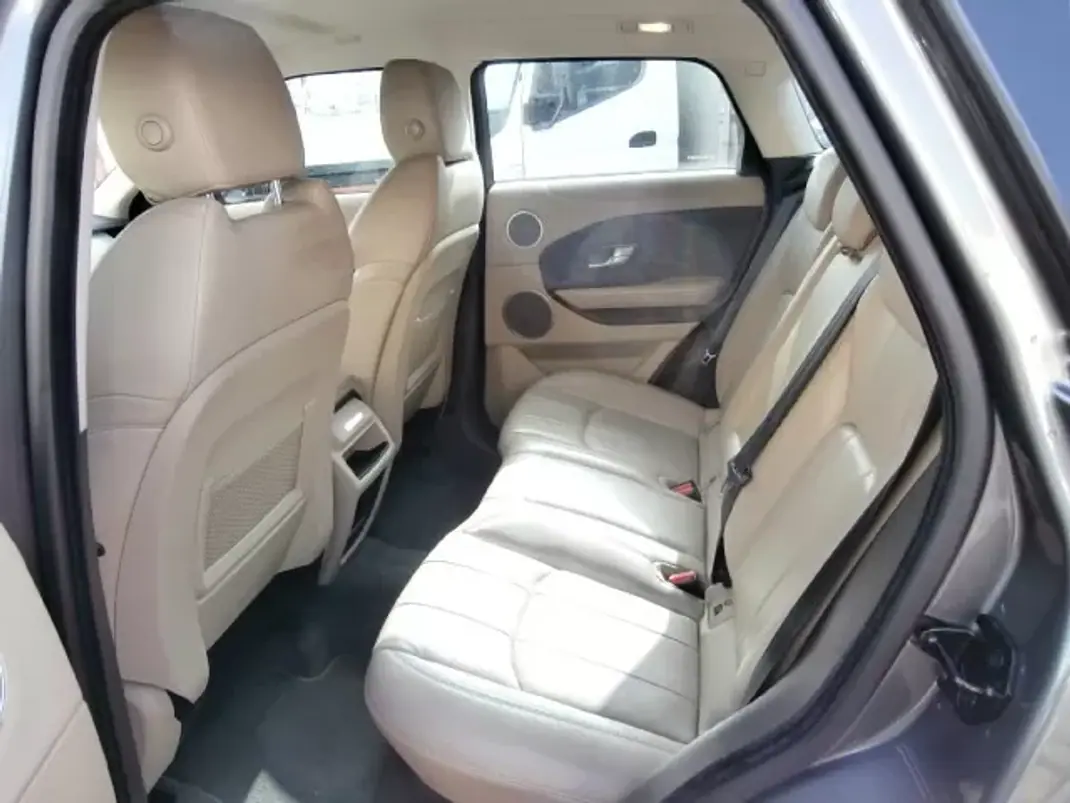 Land Rover Range Rover Evoque 2019 - 25500 EUR, 158956 km - AUTO.MOTO.pt - 158956km - foto 23 de 33