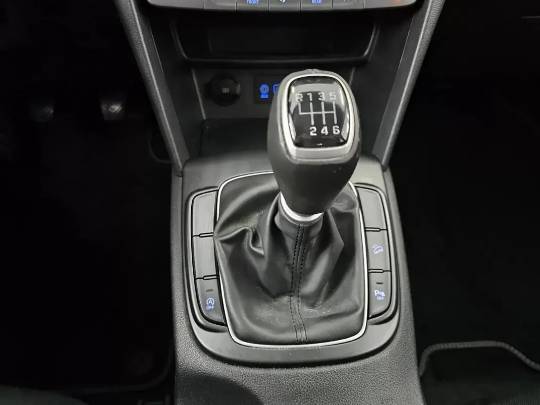 Hyundai Kauai 2019 - 14750 EUR, 118629 km - AUTO.MOTO.pt - 118629km - foto 11 de 17