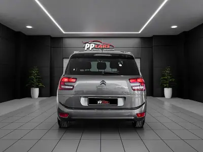 Citroën C4 Spacetourer 2022 - 22950 EUR, 70000 km - AUTO.MOTO.pt - 70000km - foto 19 de 22