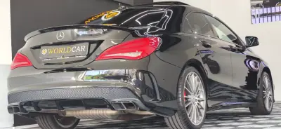 Mercedes-Benz CLA 45 AMG 2014 - 29990 EUR, 169000 km - AUTO.MOTO.pt - 169000km - foto 31 de 43
