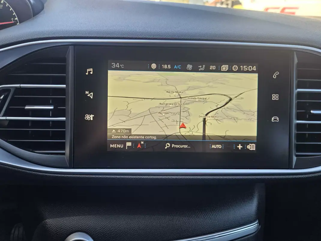 Peugeot 308 SW 2019 - 13500 EUR, 145500 km - 145500km - foto 25 de 33