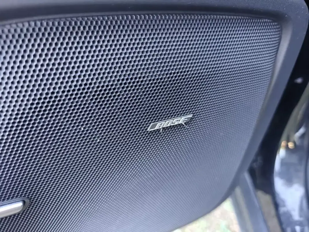 Porsche Cayenne 2016 - 42499 EUR, 199000 km - 199000km - foto 25 de 41