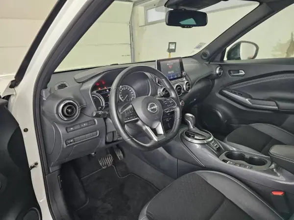 Nissan Juke 2023 - 26500 EUR, 29545 km - AUTO.MOTO.pt - 29545km - foto 9 de 16