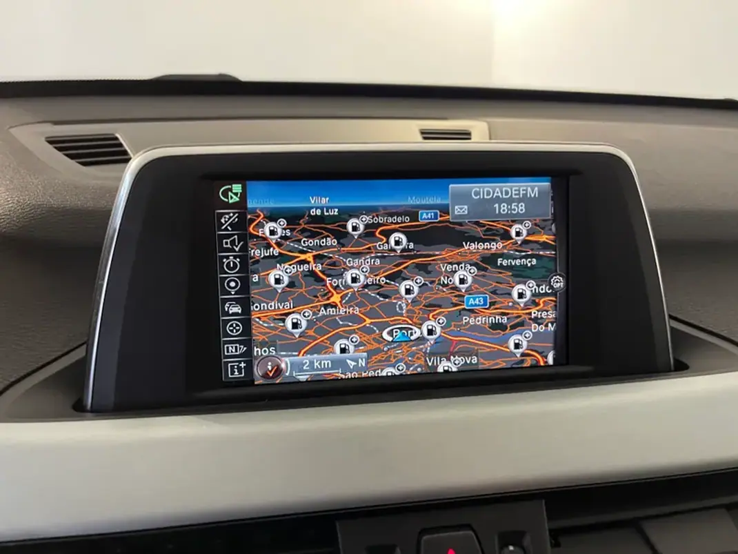 BMW X1 2016 - 18900 EUR, 134000 km - AUTO.MOTO.pt - 134000km - foto 21 de 31