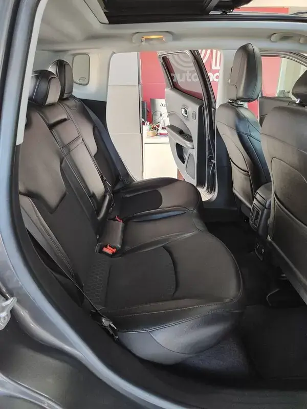 Jeep Compass 2021 - 22500 EUR, 107000 km - AUTO.MOTO.pt - 107000km - foto 18 de 45