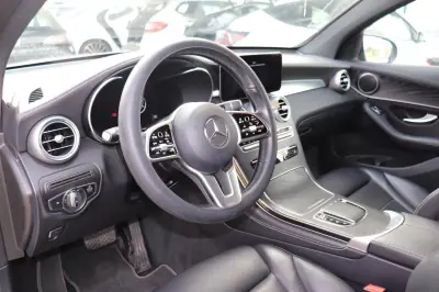 Mercedes-Benz 200 2020 - 54990 EUR, 120000 km - AUTO.MOTO.pt - 120000km - foto 7 de 20