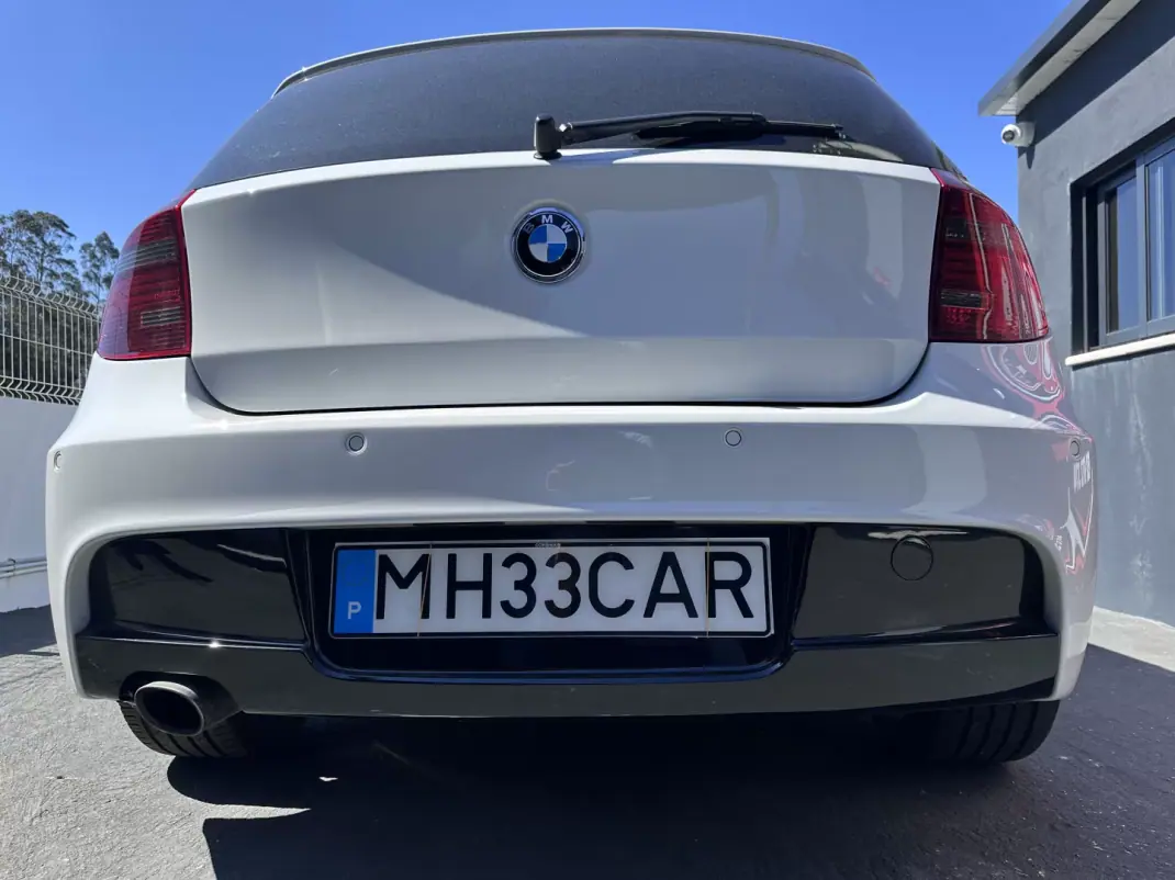 BMW 118 2009 - 9900 EUR, 177000 km - AUTO.MOTO.pt - 177000km - foto 13 de 46