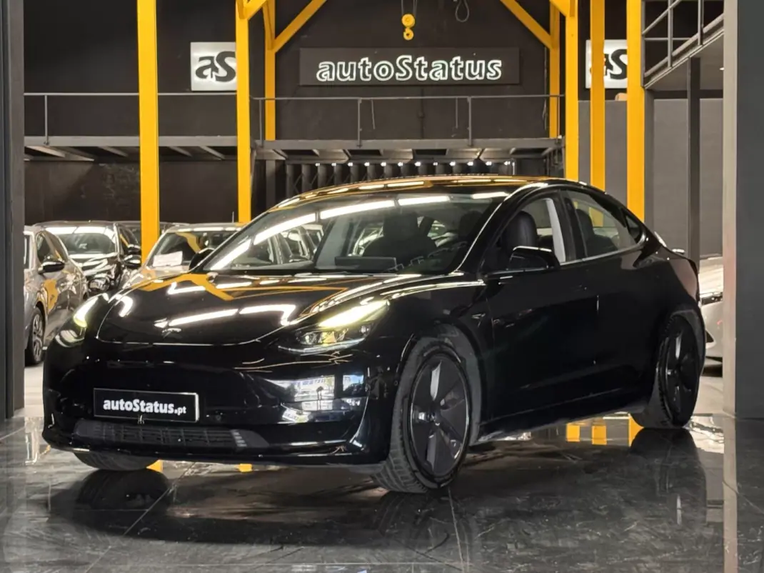 Tesla Model 3 2022 - 30990 EUR, 105300 km - AUTO.MOTO.pt - 105300km - foto 6 de 26