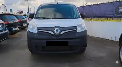 Renault EXPRESS 1.5 DCI BLUE 95 CONFORT 2021 - 13990 EUR, 121868 km - AUTO.MOTO.pt - 121868km - foto 2 de 4