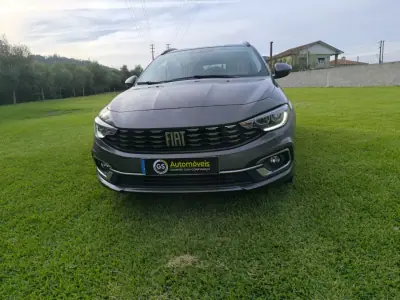 Fiat Tipo Station Wagon 2022 — foto 3 de 12
