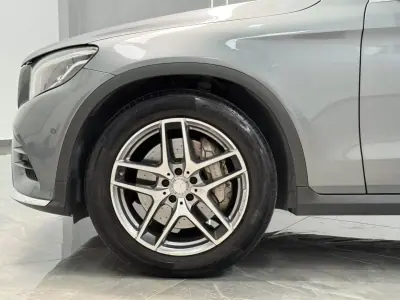 Mercedes-Benz GLC 220 2016 - 27890 EUR, 213000 km - AUTO.MOTO.pt - 213000km - foto 11 de 30