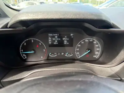 Ford Transit Connect 2018 - 12990 EUR, 152000 km - AUTO.MOTO.pt - 152000km - foto 17 de 20