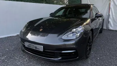 Porsche Panamera 2020 - 69900 EUR, 109000 km - AUTO.MOTO.pt - 109000km - foto 1 de 16