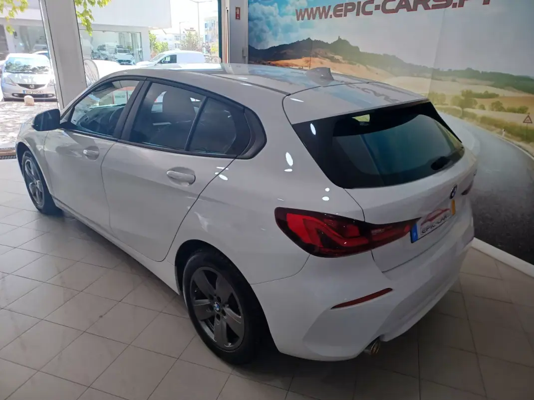 BMW 116 2021 - 21890 EUR, 104997 km - 104997km - foto 9 de 33
