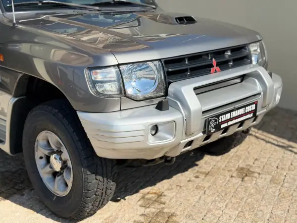 Mitsubishi Pajero 1998 - 14950 EUR, 185823 km - 185823km - foto 4 de 22