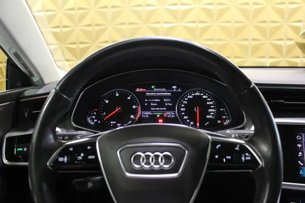 Audi A7 Sportback 2018 - 32900 EUR, 213000 km - 213000km - foto 13 de 28