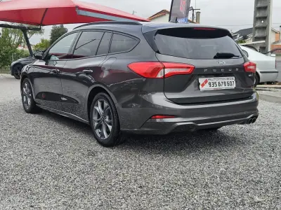 Ford Focus SW 2021 - 17800 EUR, 91100 km - AUTO.MOTO.pt - 91100km - foto 5 de 66