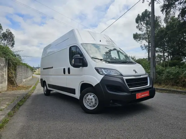 Peugeot BOXER 2.0 BlueHDi 435 L4H2 Premium 2020 - 20350 EUR, 126369 km - AUTO.MOTO.pt - 126369km - foto 6 de 40