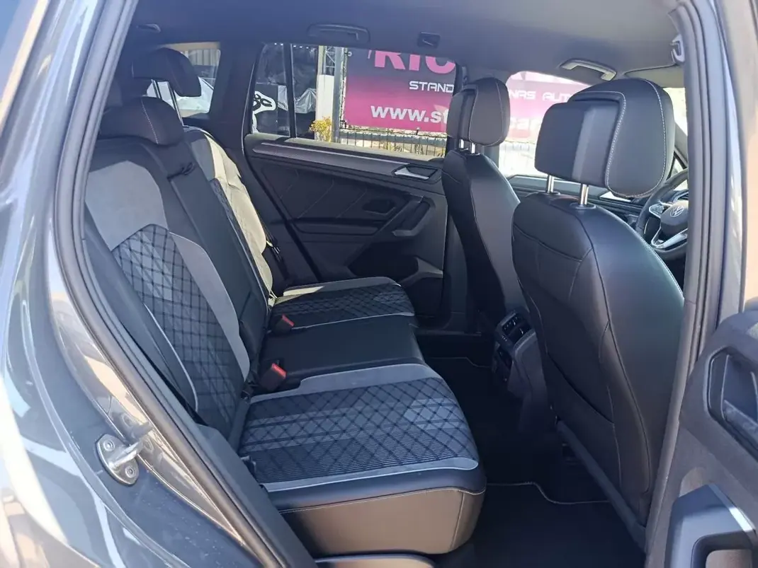 Volkswagen Tiguan 2021 - 28900 EUR, 141000 km - AUTO.MOTO.pt - 141000km - foto 31 de 33