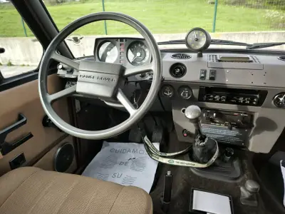Land Rover Range Rover 1980 - 24950 EUR, 107869 km - AUTO.MOTO.pt - 107869km - foto 20 de 50