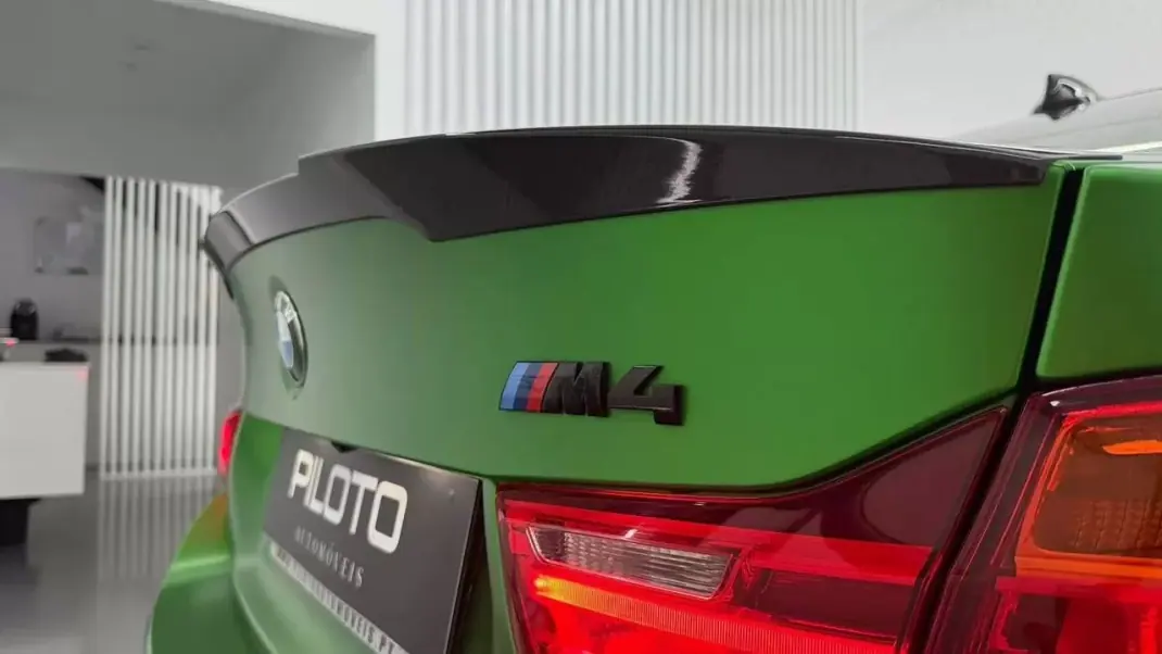 BMW M4 2015 - 59990 EUR, 79537 km - 79537km - foto 6 de 37