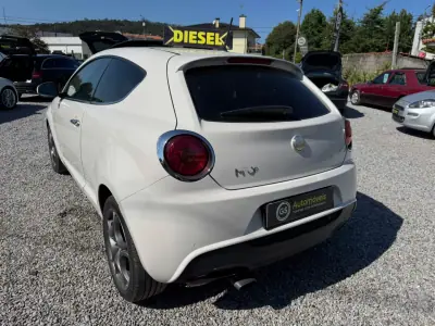 Alfa Romeo MiTo 2012 - 7900 EUR, 194000 km - 194000km - foto 3 de 8