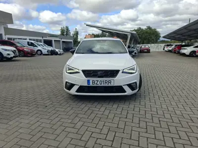 SEAT Ibiza 2022 - 17250 EUR, 70500 km - AUTO.MOTO.pt - 70500km - foto 3 de 31