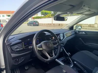 Volkswagen Polo 2023 - 14490 EUR, 125000 km - AUTO.MOTO.pt - 125000km - foto 12 de 18