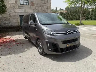 Citroën Spacetourer 2018 - 20999 EUR, 173000 km - AUTO.MOTO.pt - 173000km - foto 19 de 21