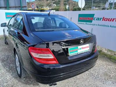 Mercedes-Benz C 200 2010 - 10250 EUR, 208074 km - AUTO.MOTO.pt - 208074km - foto 11 de 23