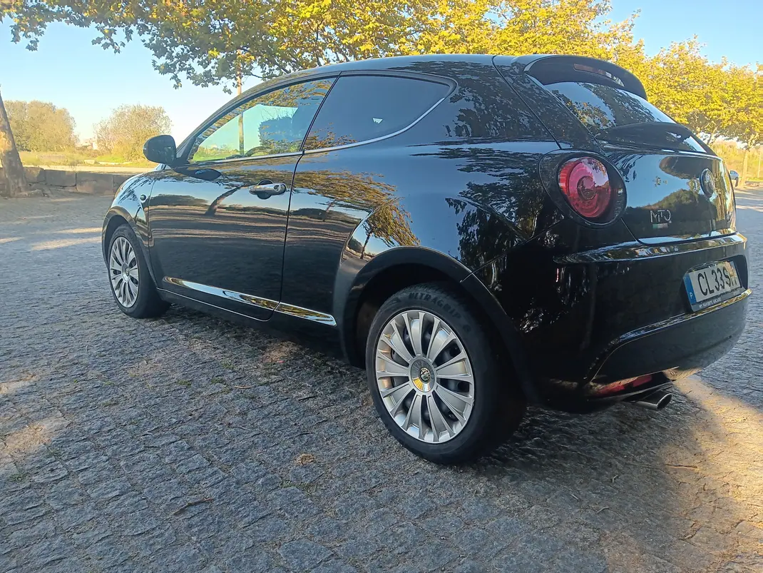 Alfa Romeo MiTo 2012 - 4960 EUR, 223000 km - 223000km - foto 4 de 13