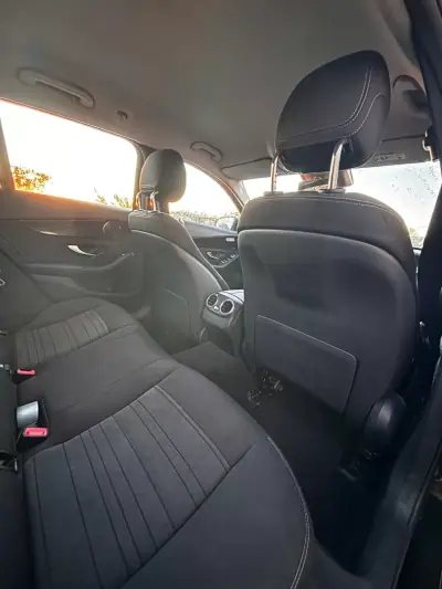 Mercedes-Benz C 300 2020 - 22899 EUR, 164949 km - AUTO.MOTO.pt - 164949km - foto 14 de 20