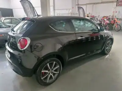 Alfa Romeo MiTo 2014 - 6490 EUR, 231411 km - AUTO.MOTO.pt - 231411km - foto 10 de 23
