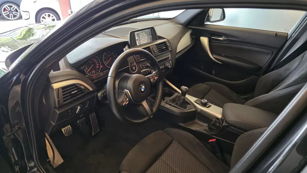 BMW 118 2012 - 15500 EUR, 166110 km - AUTO.MOTO.pt - 166110km - foto 6 de 61