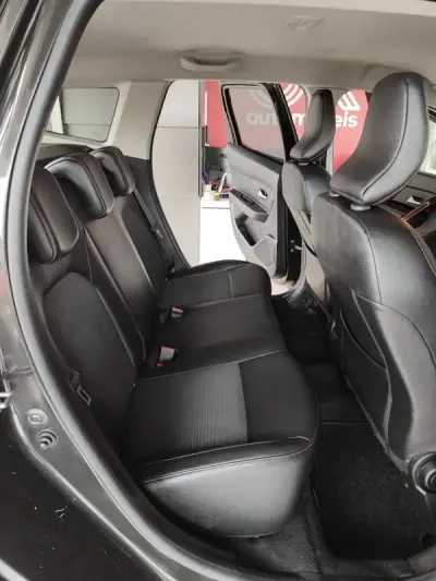 Dacia Duster 2023 - 16750 EUR, 65400 km - AUTO.MOTO.pt - 65400km - foto 17 de 35