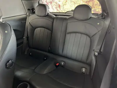 MINI Electric 2020 - 18800 EUR, 54497 km - AUTO.MOTO.pt - 54497km - foto 24 de 25