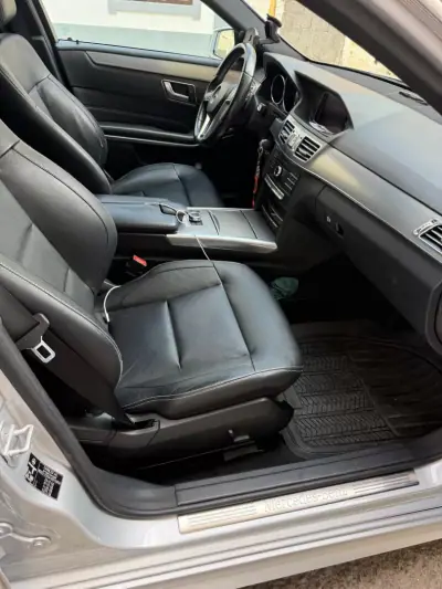 Mercedes-Benz E 250 2016 - 23000 EUR, 192000 km - AUTO.MOTO.pt - 192000km - foto 13 de 15